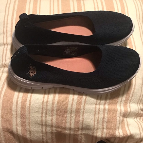 Shoes Shoes - Picture 3 of 5